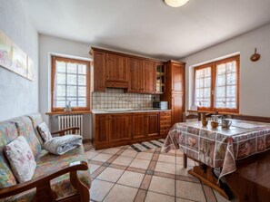 Interior - Hérisson by Interhome (Sarre)