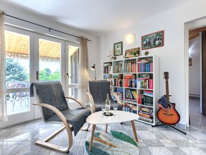 Spielezimmer