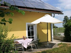 Outdoor dining - Kleine Winten by Interhome (Geinberg)
