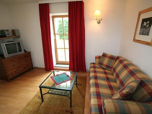 TV, fireplace - Kleine Winten by Interhome (Geinberg)