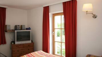 2 bedrooms, WiFi