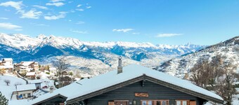 Mustela by Interhome