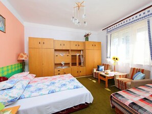 2 bedrooms