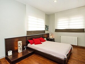 2 bedrooms, iron/ironing board, free Internet - Ginesteres by Interhome (Argentona)