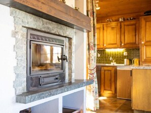 Réfrigérateur, micro-ondes, four, lave-vaisselle