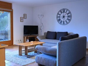TV, fireplace, DVD player - Caroubier 2 by Interhome (Ovronnaz)