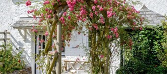 Thrift Cottage by Interhome
