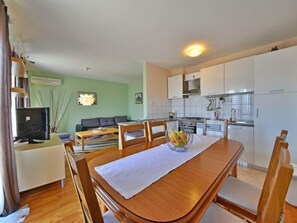 Dining - Apartment Željka by Interhome (Novi Vinodolski)