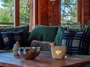 Télévision, cheminée