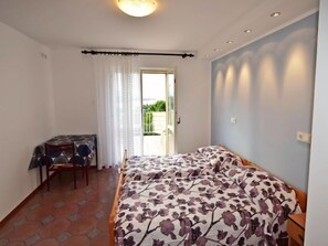 3 bedrooms, Internet