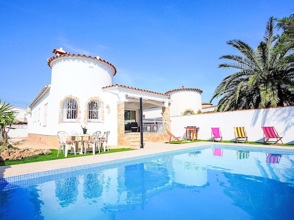 Pool - Alberes by Interhome (Empuriabrava)