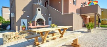 Apartment B&B by Interhome