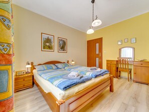 2 bedrooms, internet