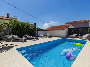 Pool - Albona Luna by Interhome (Labin)