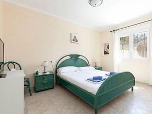 2 bedrooms, Internet