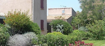 Les Leucatines 3 by Interhome