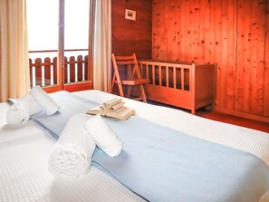 3 bedrooms, Internet