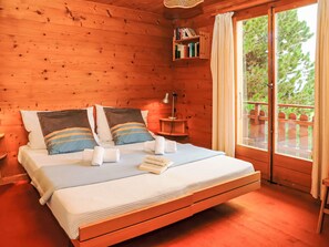 3 bedrooms