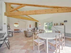 Dining - Vacation home Cassou by Interhome (La Croix-Valmer)