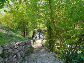 Enceinte de lâhĂ©bergement