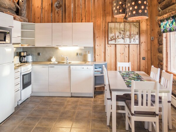 Inside other - Rukajoiku 1 by Interhome (Kuusamo)