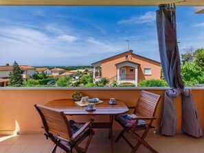 Outdoor dining - Apartment Lili by Interhome (Poreč)