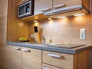 Fridge, microwave, cookware/dishes/utensils - Bella Monte by Interhome (Pettneu am Arlberg)