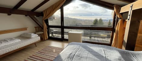 4 bedrooms