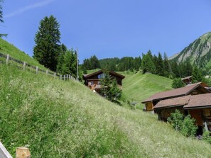 住宿地面