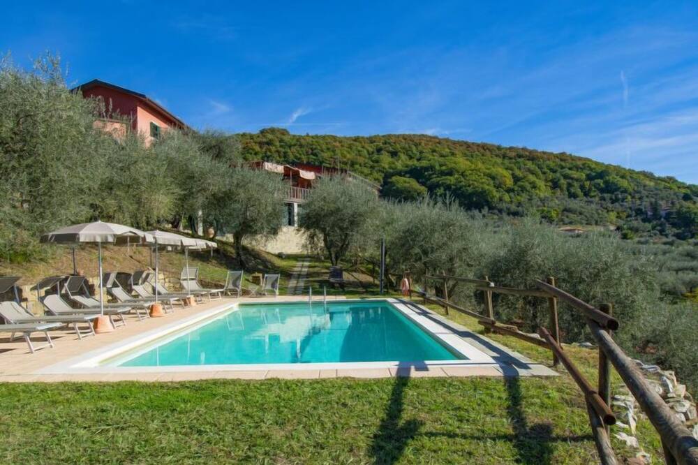 Francesco by Interhome