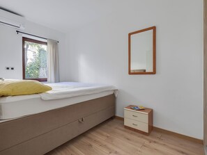 3 عدّة غرف نوم وإنترنت مجاني