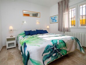 3 bedrooms, Internet