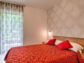 5 bedrooms, WiFi