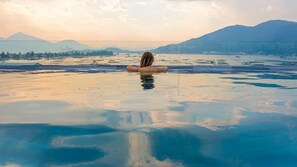 Vila panorâmica | Piscina particular