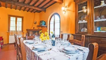 تناول الطعام