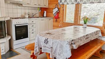 Fridge, microwave, cookware/dishes/utensils