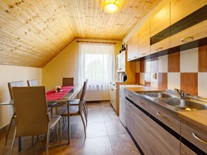 Fridge, microwave, oven, cookware/dishes/utensils