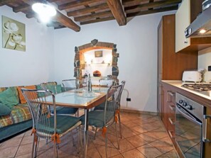 Fridge, oven, toaster, highchair