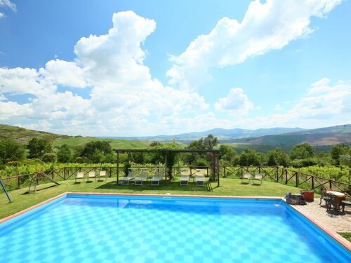 Val d'Orcia by Interhome