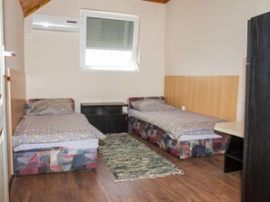 3 bedrooms, WiFi