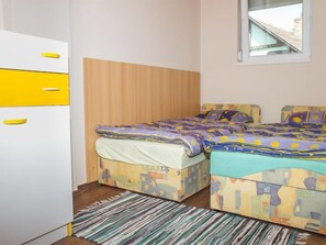 3 bedrooms, WiFi