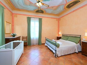 6 chambres, accĂšs Internet