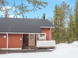 Inside other - Nuottiukko by Interhome (Kittilä)