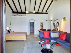 1 Schlafzimmer, Bügeleisen/Bügelbrett