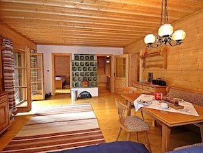 Dining - Haus Ahlfeld by Interhome (Sankt Aegyd am Neuwalde)