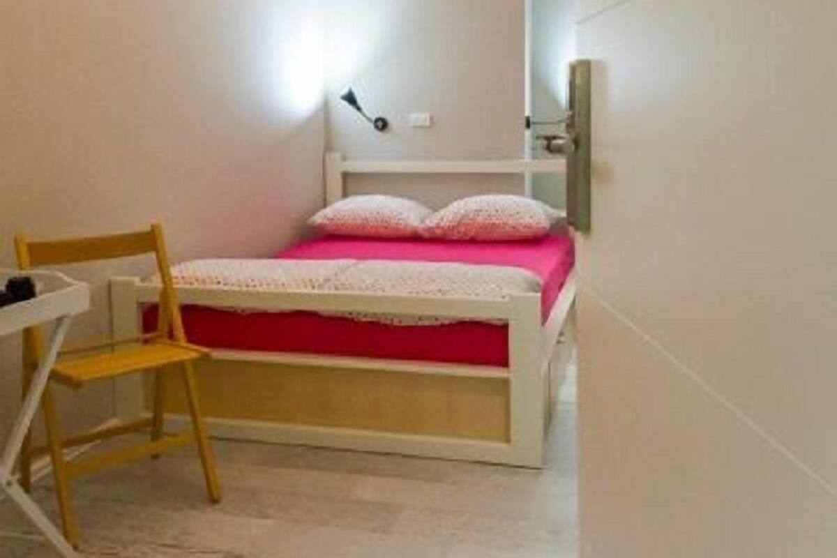 Comfort Double Room | Soundproofing, iron/ironing board, free WiFi