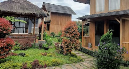 ADK Papandayan Homestay & Tour