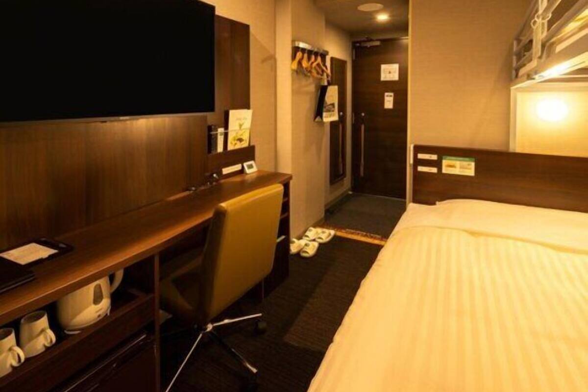 super room, non smoking | desk, blackout curtains, free wifi, bed sheets