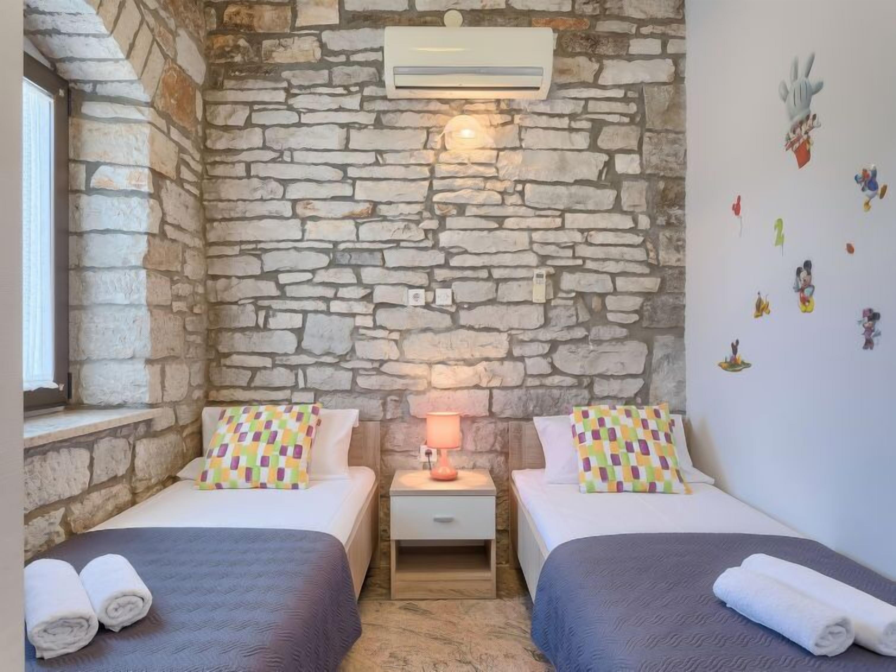 2 soverom og internett (inkludert)