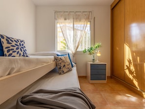4 bedrooms, WiFi
